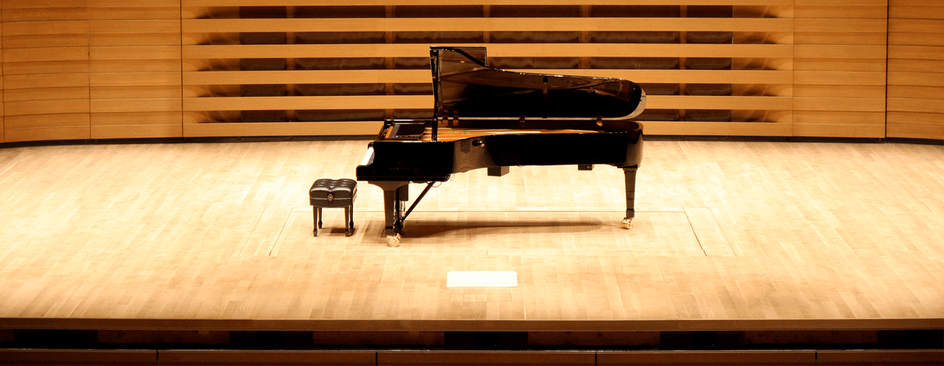 Ihnatowycz Piano